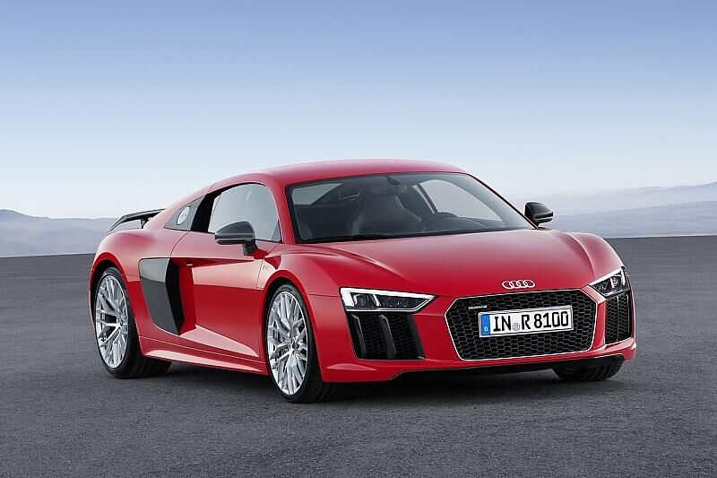 Auch bei Lastwechseln bleibt der Audi R8 beherrschbar