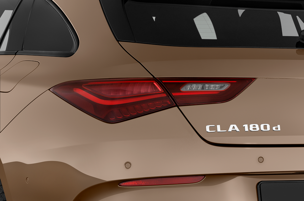 Mercedes CLA Shooting Brake (Baujahr 2023) AMG Line 5 Türen Rücklicht