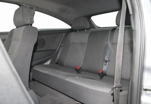 OPEL Astra (2004 - 2010) Astra GTC 1.4 E