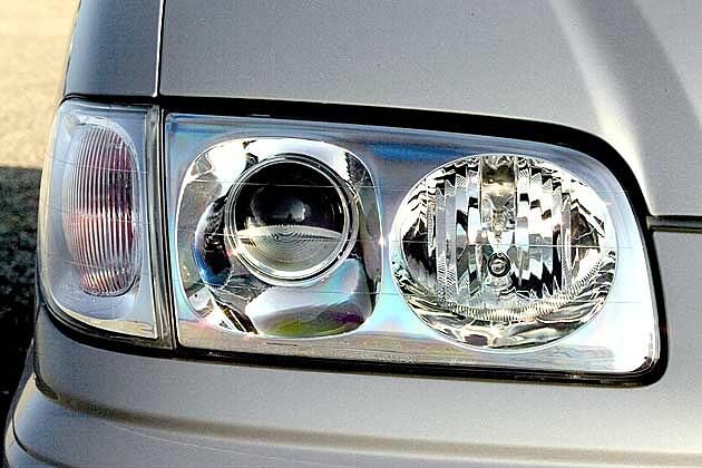 Außerdem sind die Blinkerleuchten transparent