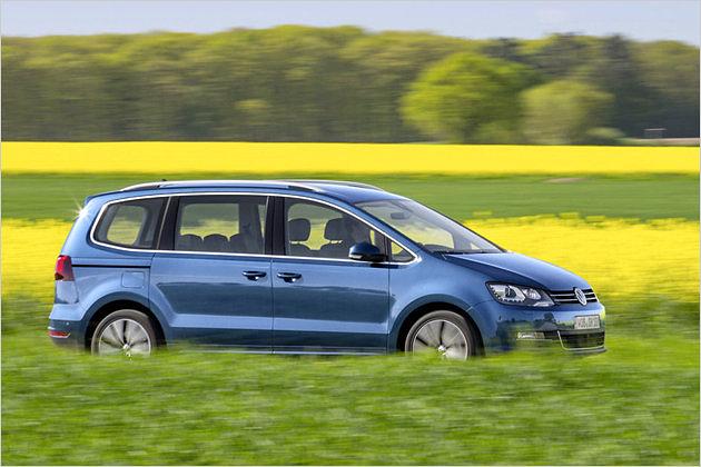 Neu im Programm ist eine Lackierung mit dem klangvollen Namen "Hudson Bay Blue Metallic"