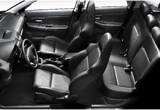 SUBARU Impreza (2000 - 2007) Impreza 2.0