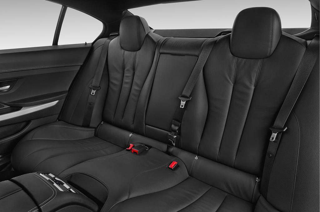 BMW 6 Series (Baujahr 2013) 640i 4 Türen Rücksitze