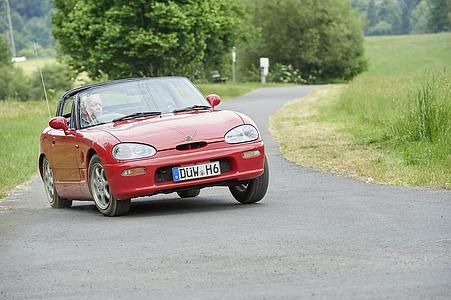 Suzuki Cappuccino - Als Autofahren noch Spaß machen durfte Suzuki Cappuccino - Als Autofahren noch Spaß machen durfte