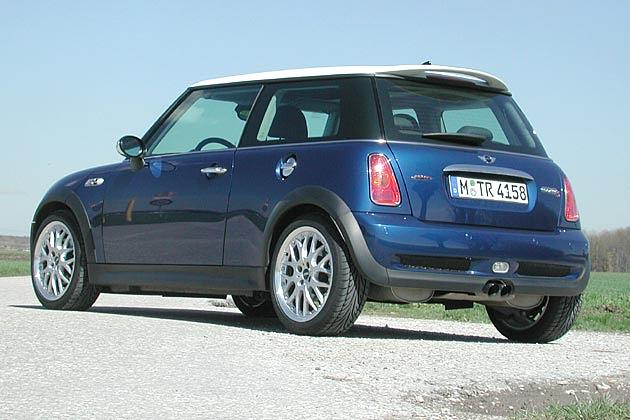Spitze: Der Cooper JCW fährt 226 km/h Höchstgeschwindigkeit