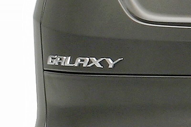 Der Ford Galaxy ist 4,85 Meter lang.