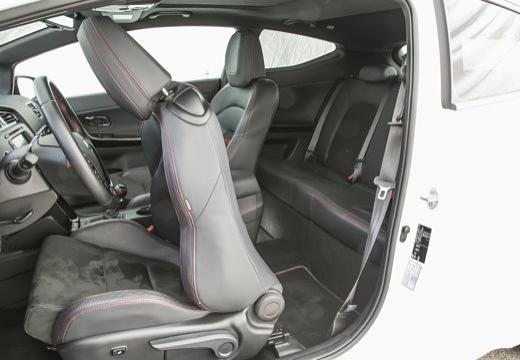 KIA Ceed (2012 - ) pro Ceed 1.6 T-GDI GT