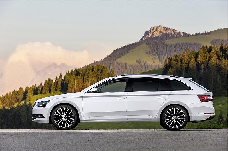 Skoda Superb 2.0 TDI Combi