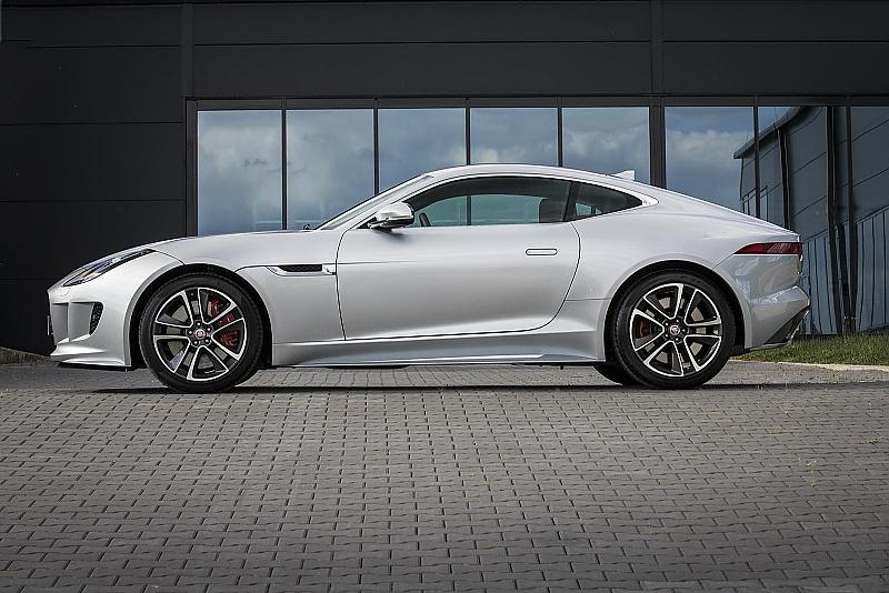 Jaguar F-Type AWD