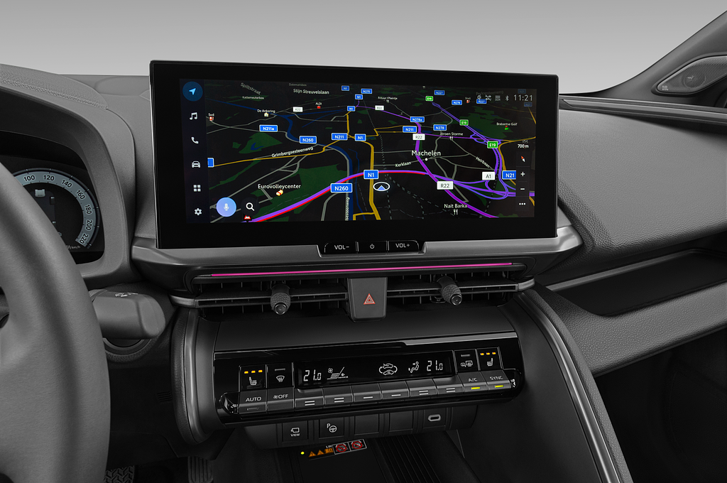 Toyota C-HR Hybrid (Baujahr 2024) Lounge Premiere 5 Türen Mittelkonsole