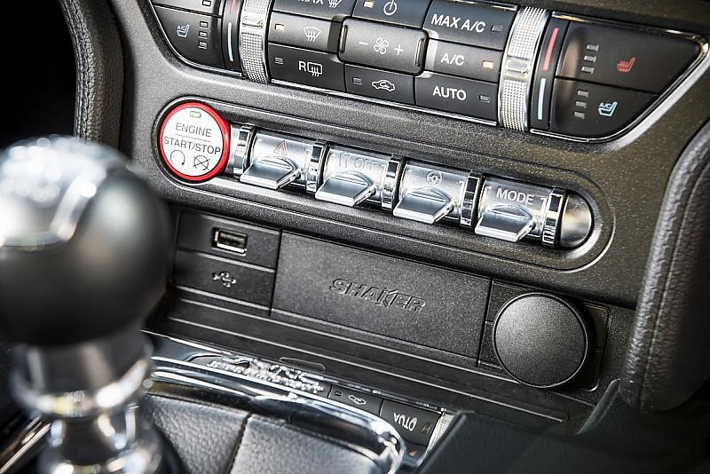 Ford Mustang 5.0 V8 Cabrio - wertiger, aber kein Premium