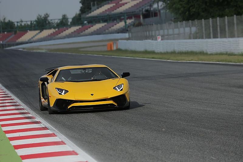 und schnellste Serien-Lamborghini der Welt.