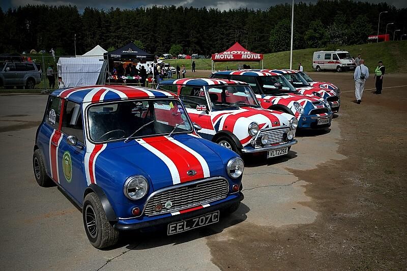 Generationen in Reih und Glied beim Internationalen Mini Meeting 2015 in Litauen