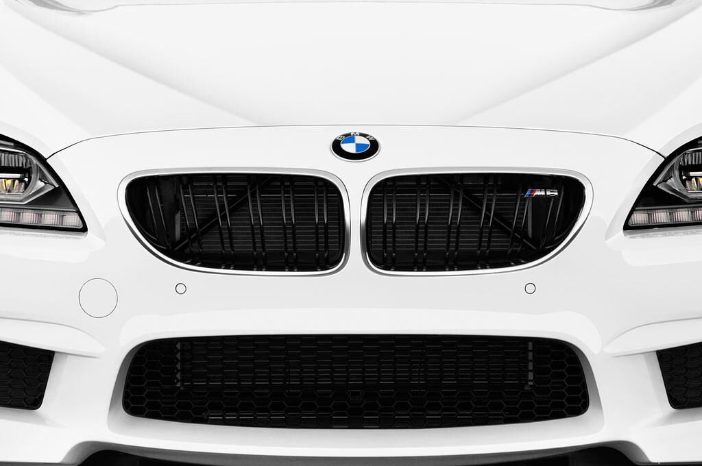 BMW M6 (Baujahr 2014) M6 2 Türen Kühlergrill und Scheinwerfer