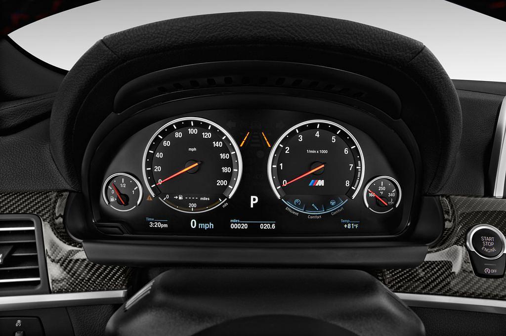 BMW M6 (Baujahr 2014) M6 2 Türen Tacho und Fahrerinstrumente