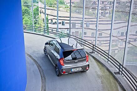 Klein aber mein. Ideal für den Stadtverkehr ist der geringe Wendekreis von unter 10 Metern.