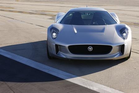 Die Crashstrukturen der Front werden aus Aluminium sein.