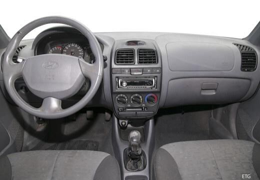 HYUNDAI Accent (2000 - 2006) Accent CRDi