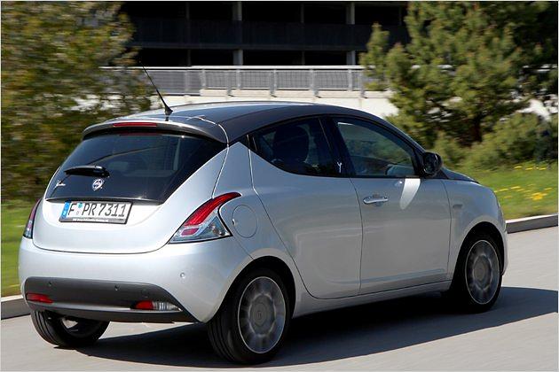 Besonders markant ist das Ypsilon-Heck
