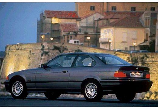 BMW-318is--1992-1996-