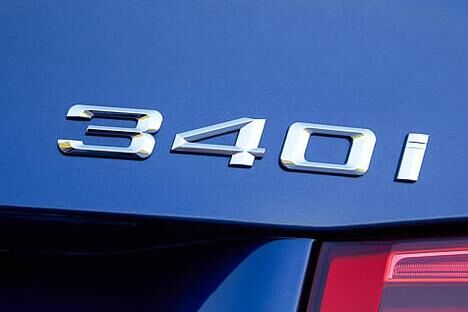 Achtung schnell: Mit 326 PS ist das neue Topmodell ausreichend motorisiert.