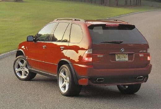 BMW-X5-4-6-is--2001-2003-