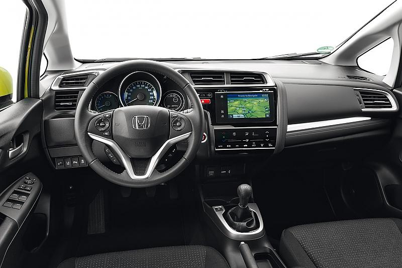 Das Cockpit des Honda Jazz 1.3i