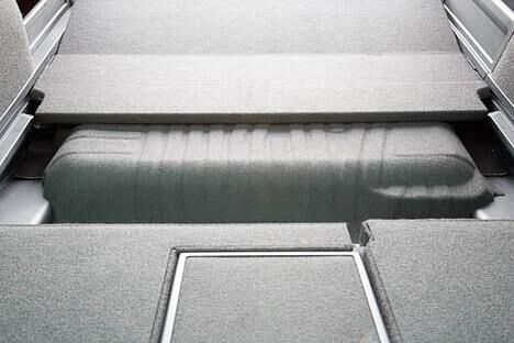 Umgezogen: Der Kraftstofftank sitzt jetzt hinter der Hinterachse.