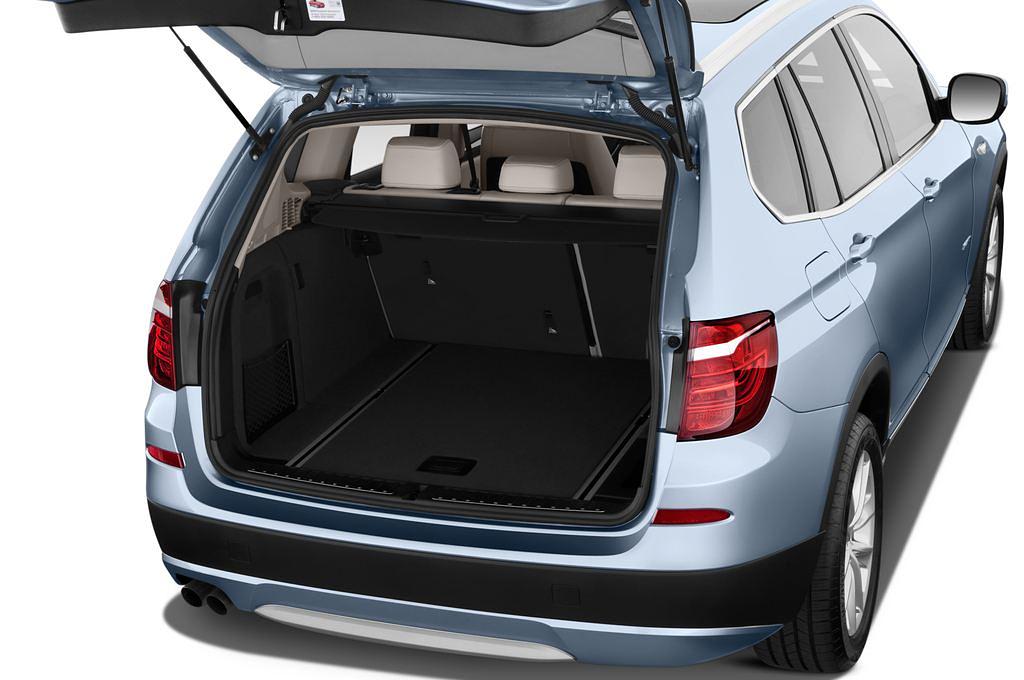BMW X3 (Baujahr 2011) Xdrive28i 5 Türen Kofferraum