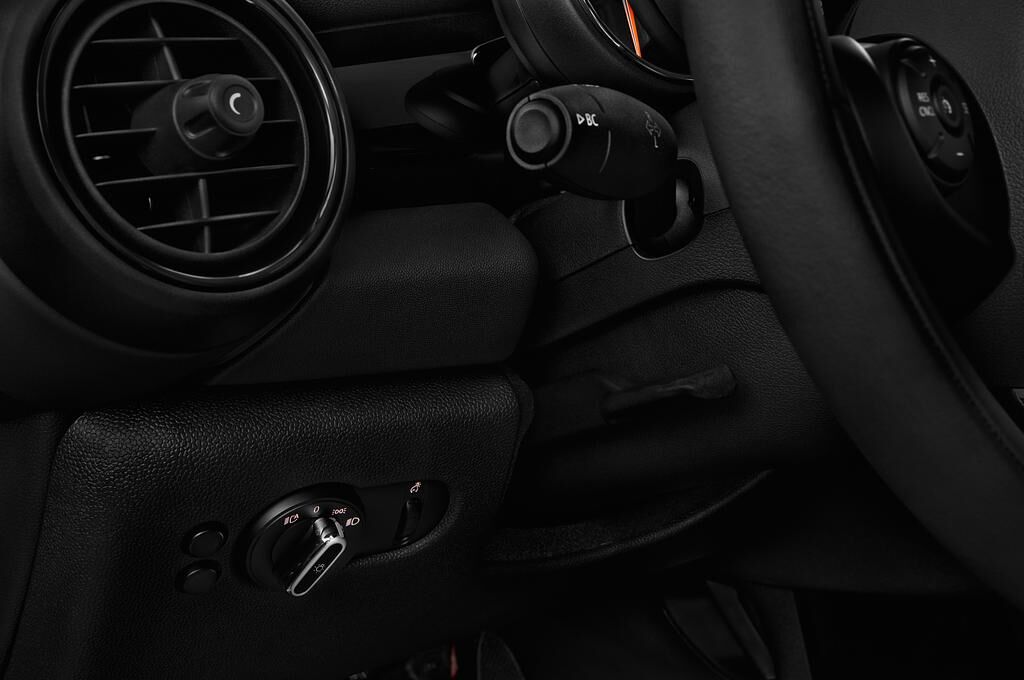 MINI MINI (Baujahr 2018) Cooper 3 Türen Lüftung