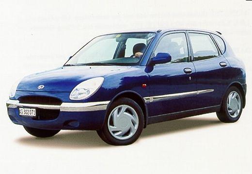 DAIHATSU-Sirion--1998-2000-