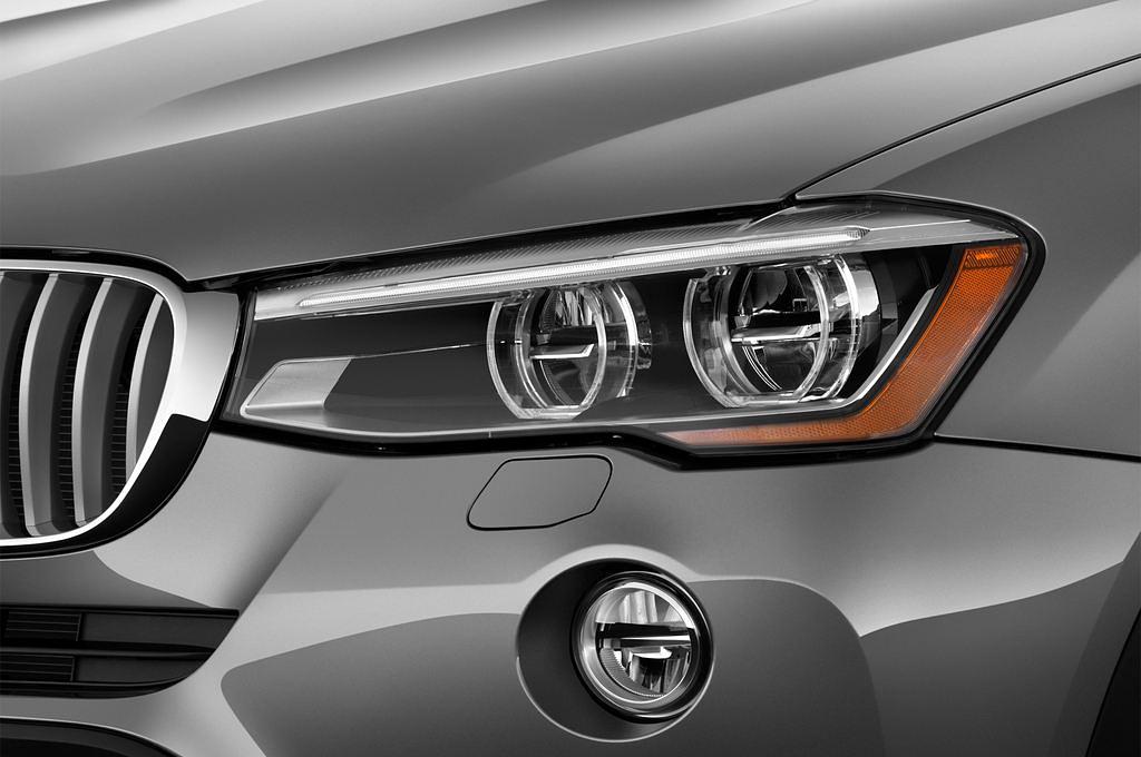 BMW X3 (Baujahr 2014) xDrive28i 5 Türen Scheinwerfer