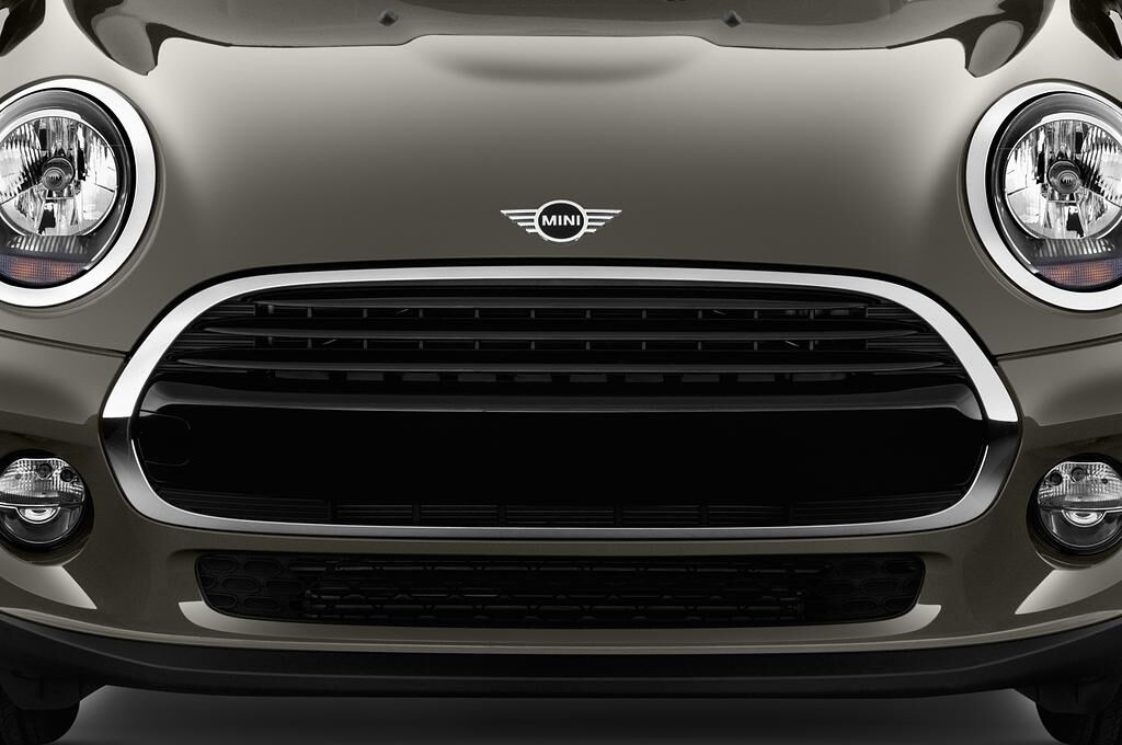 MINI MINI (Baujahr 2018) Cooper 3 Türen Kühlergrill und Scheinwerfer