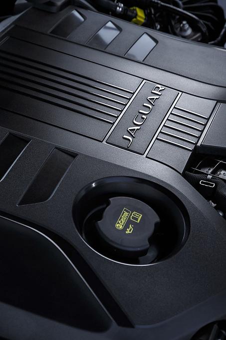 Beim Jaguar XF gibt es auch Sechszylinder-Motoren