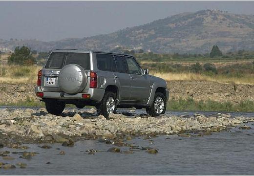 NISSAN Patrol (2004 - 2008) Patrol 3.0 D