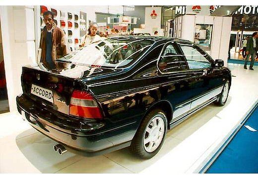 HONDA-Accord-Coupe-2-2i--1994-1998-