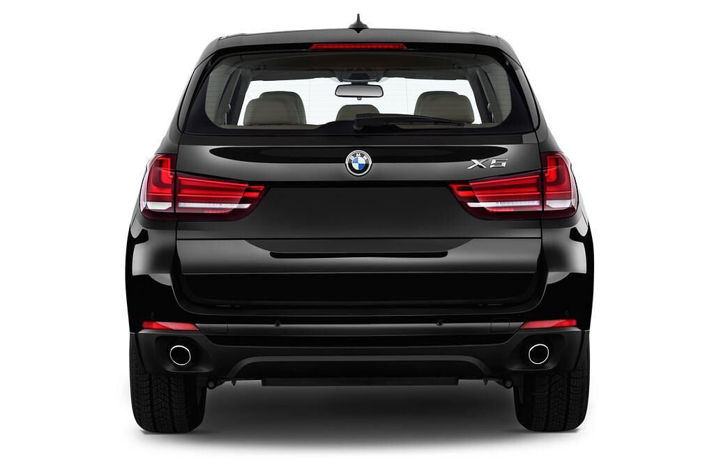 BMW X5 (Baujahr 2014) xDrive30d 5 Türen Heckansicht