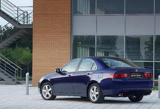 HONDA-Accord-2-0-i--2003-2005-