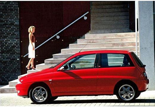 LANCIA-Y-1-2--2000-2003-