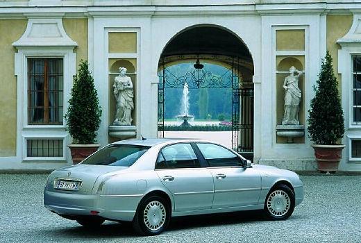 LANCIA-Thesis-2-4-20v--2002-2007-