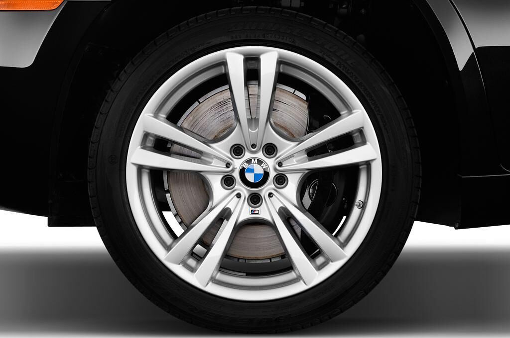 BMW X5 M (Baujahr 2012) - 5 Türen Reifen und Felge