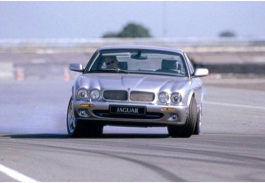 JAGUAR-XJR--1997-1998-