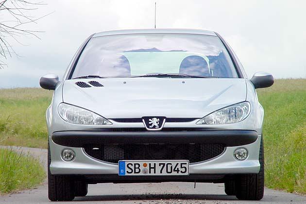 Die Form ist bekannt, der Inhalt noch wenig: Der HDi FAP 110 ist der erste Kleinwagen mit Rußfilter