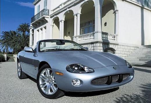 JAGUAR-XK8-Cabriolet--2002-2004-
