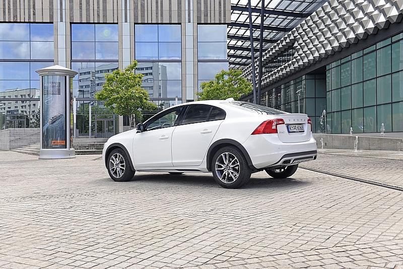 Der Volvo S60 Cross Country läuft im belgischen Volvo Werk Gent sowie im schwedischen Torslanda vom Band
