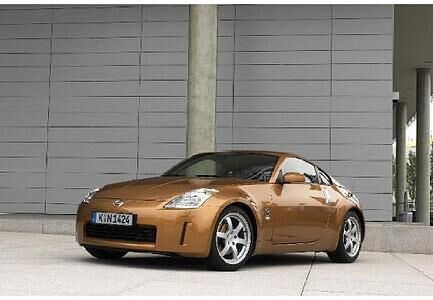 Nissan 350 Z Coupé (2002–2009) Nissan 350 Z Coupé (2002–2009)