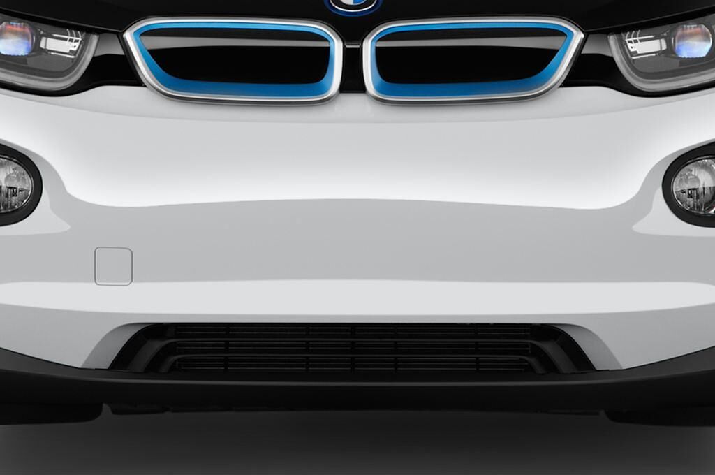 BMW I3 (Baujahr 2017) - 5 Türen Kühlergrill und Scheinwerfer