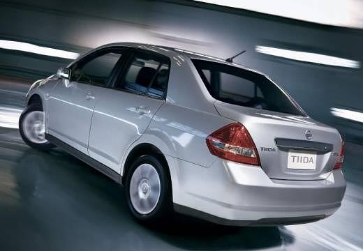 NISSAN Tiida (2007 - 2011) Tiida 1.6 vis