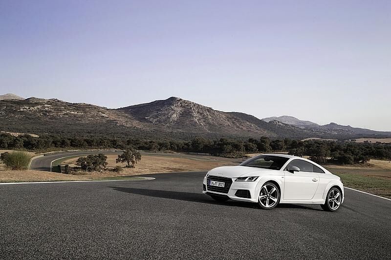 Der Audi TT 2.0 TDI ist nur 1.265 Kilogramm schwer