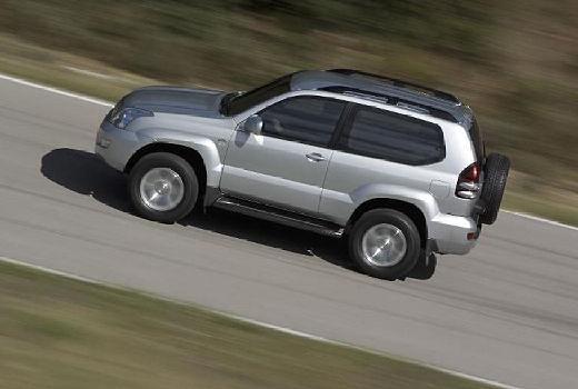 TOYOTA Land Cruiser (2003 - 2009) Land C